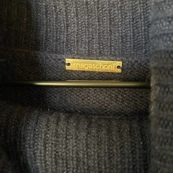 100% Cashmere Worn once Dress Medium - Picture 2 of 6